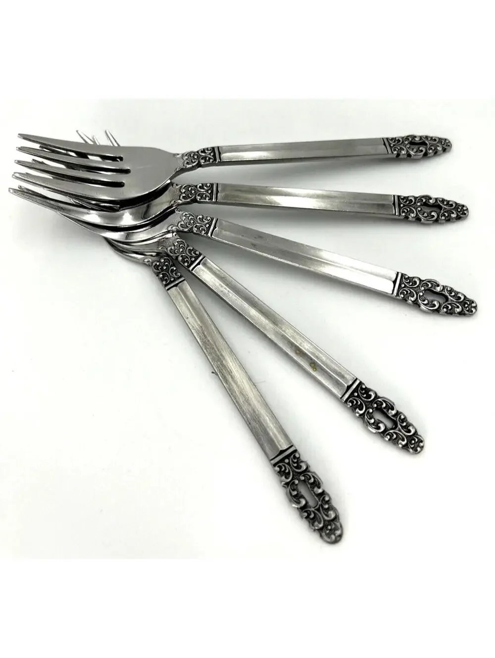 Stanley Roberts MELISSA Japan Stainless Pierced 5-Piece Place Settings - 5